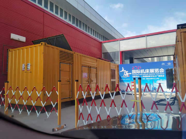 万秀发电车出租-发电机无电压或电压太低怎么办？