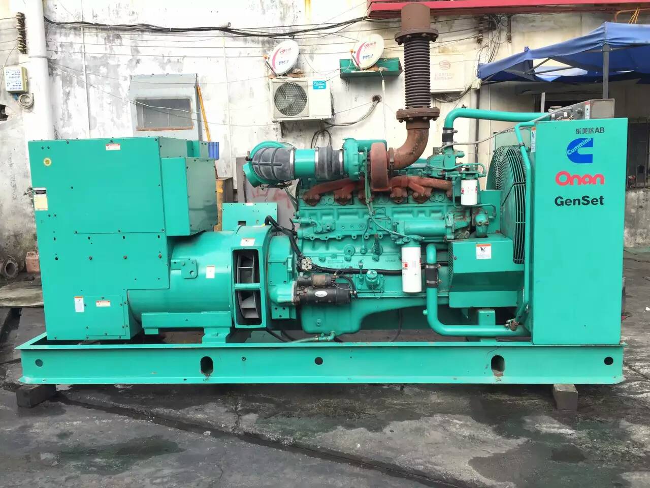 万秀租赁发电机-柴油发电机不正常冒烟的原因